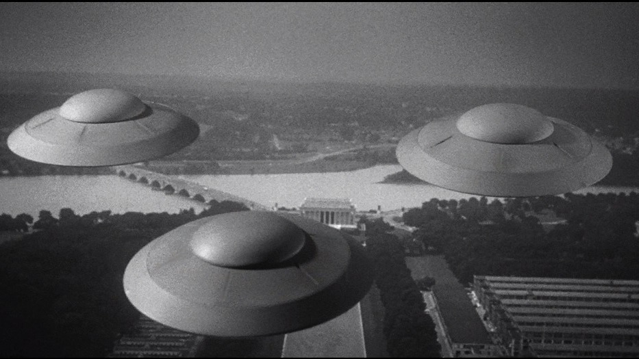 La tierra contra los platillos voladores 